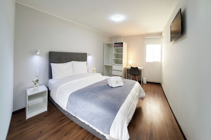 Room 15 of 48