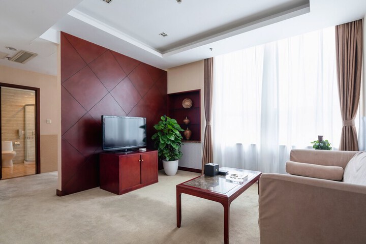 Room 25 of 45