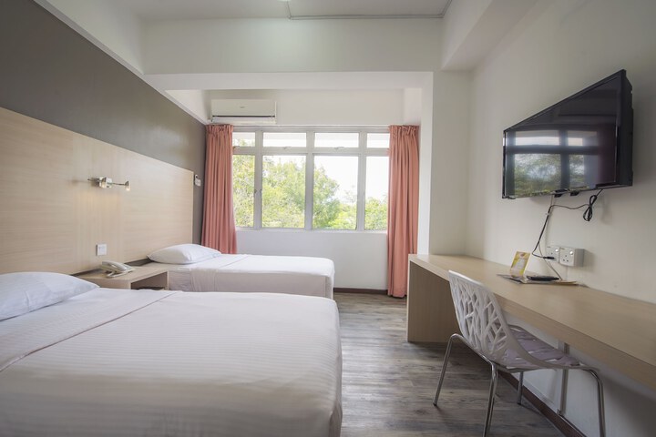 Room 10 of 52