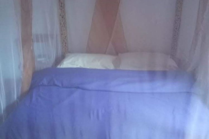 Room 8 of 23