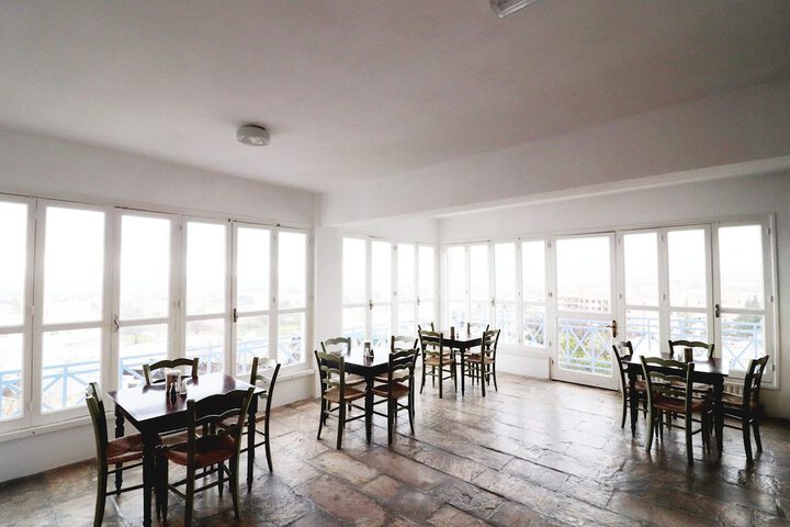 Dining Photos