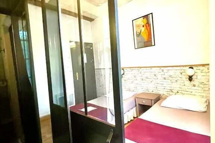 Room 14 of 59