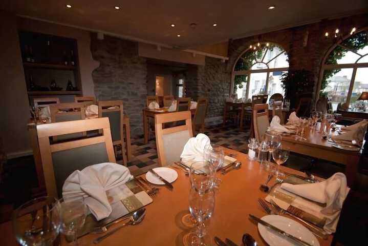 Dining 97 of 132