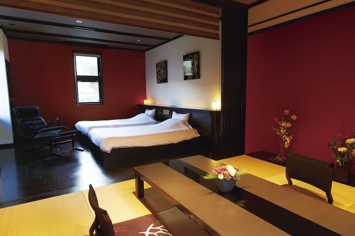Room 4 of 64