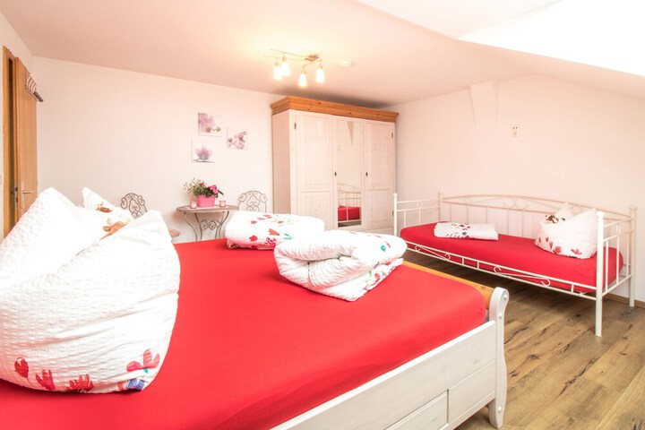 Room 25 of 112