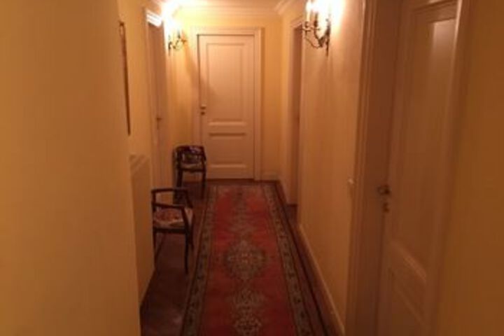 Ballroom/Hall 18 of 19
