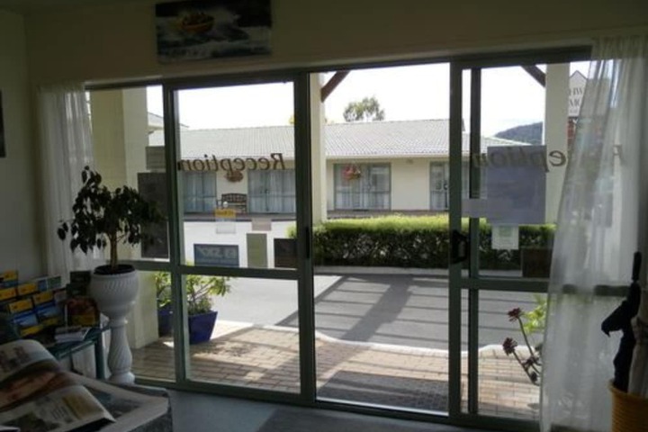 Guest Lobby