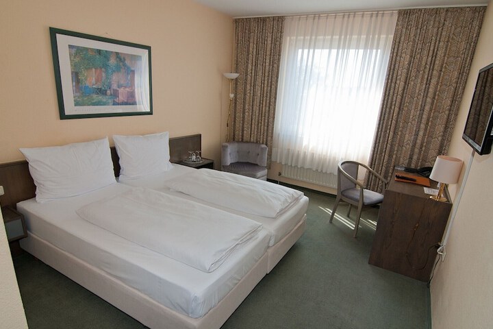 Room 59 of 89