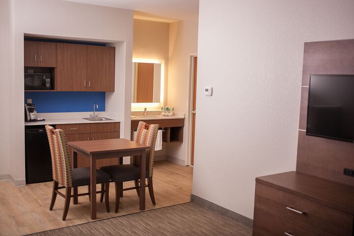 Room 22 of 43