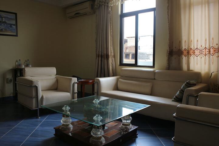 Room 26 of 47