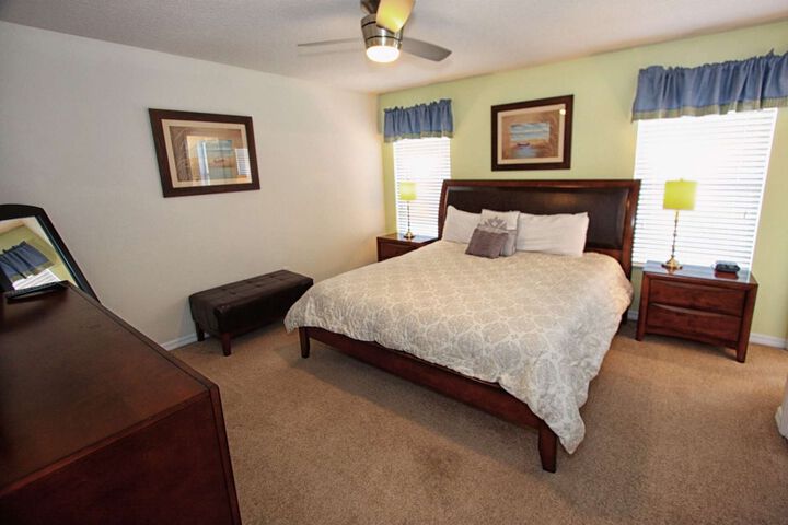 Room 3 of 190