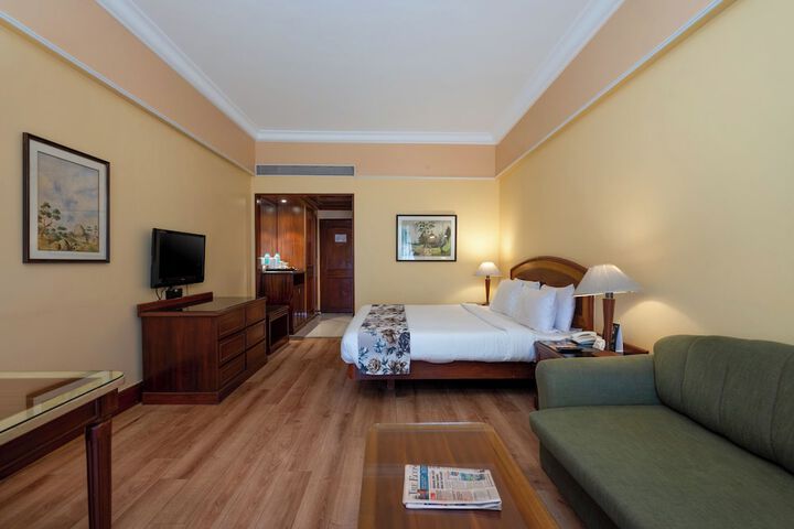 Room 15 of 160