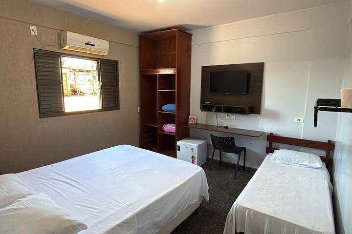 Room 3 of 88