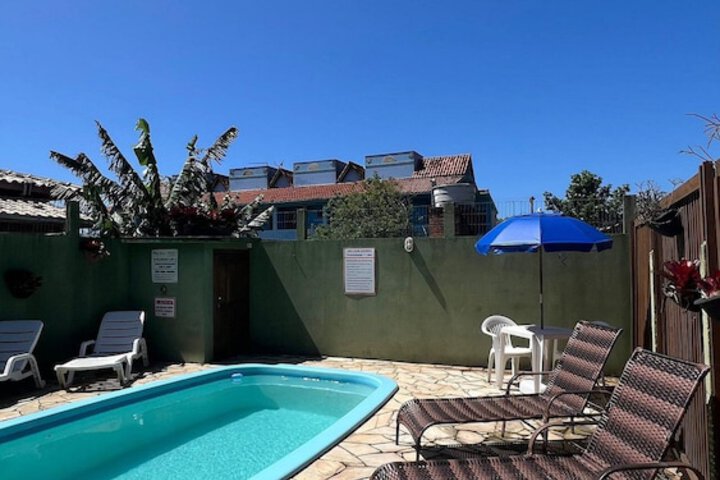 Pool 27 of 37