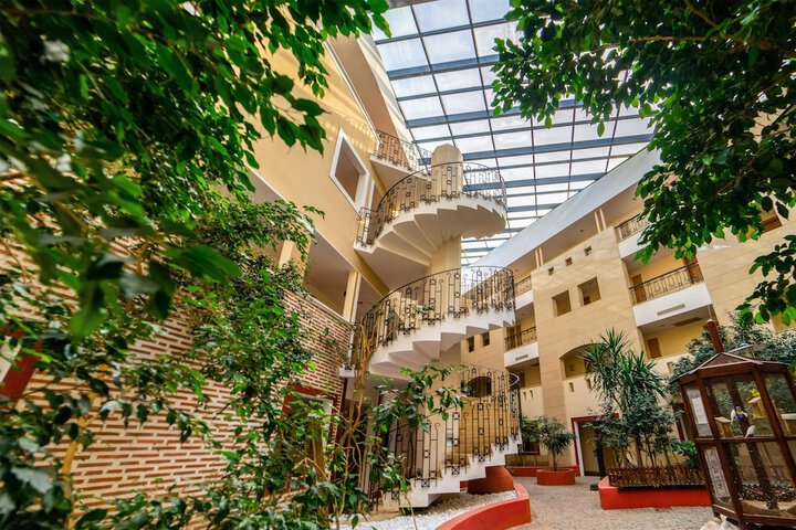 Hotel 65 of 68