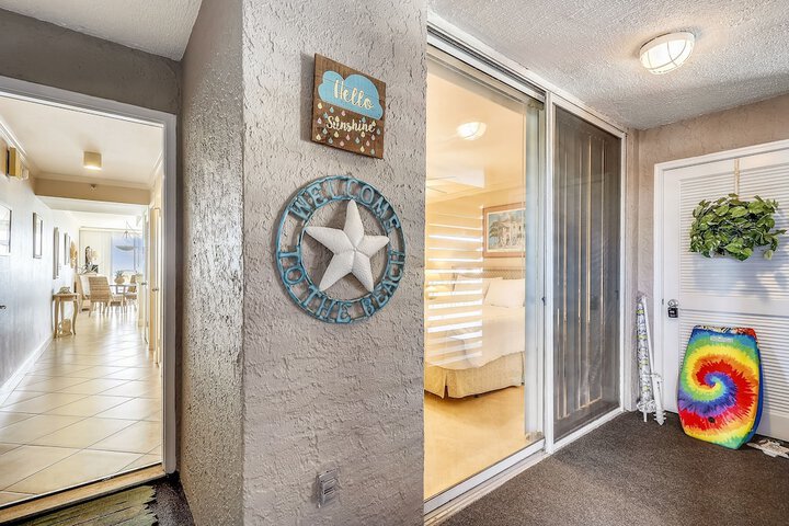 Room 2 of 69
