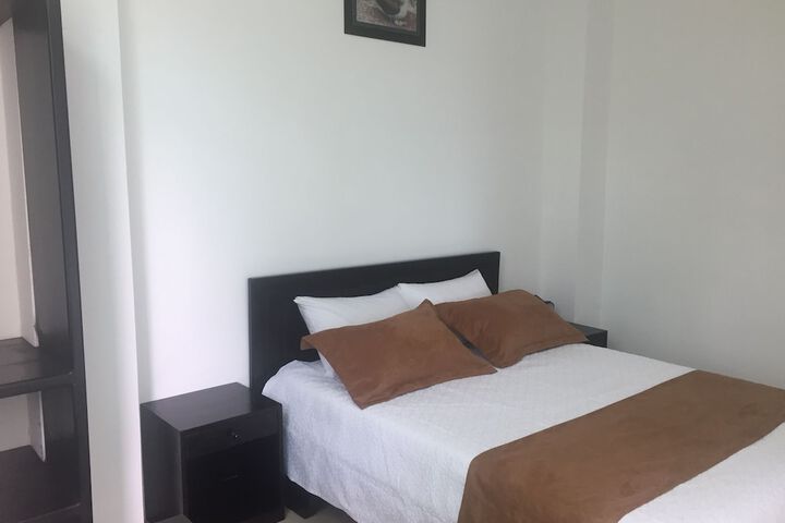 Room 18 of 18