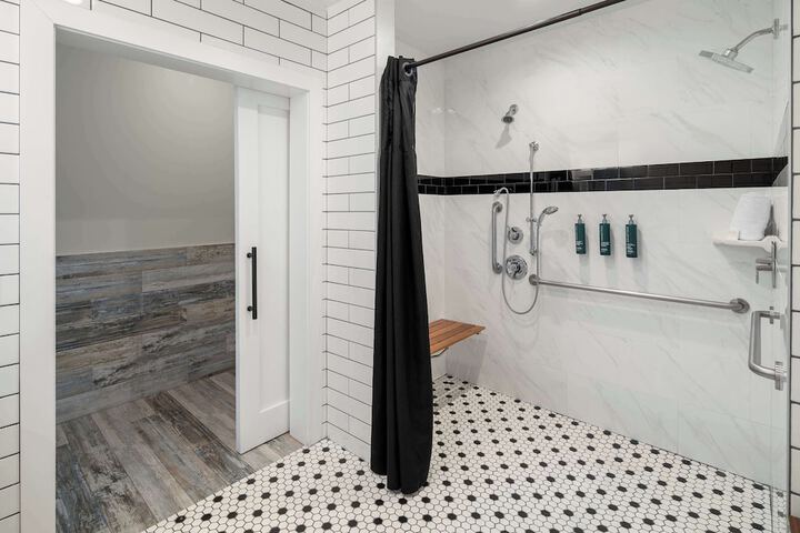 Bathroom shower