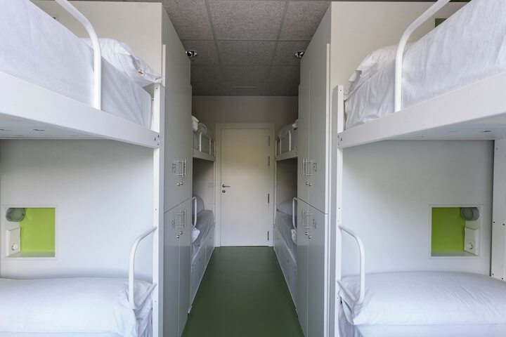 Room 2 of 14