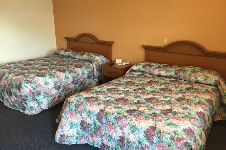 Room 10 of 36