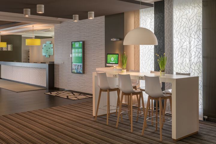 Hotel 177 of 193