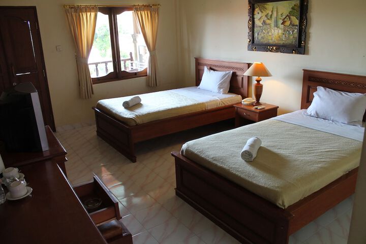 Room 7 of 40