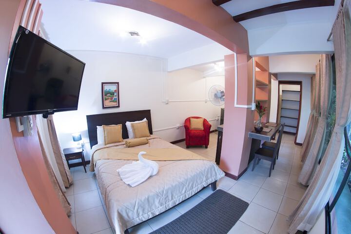 Room 16 of 159