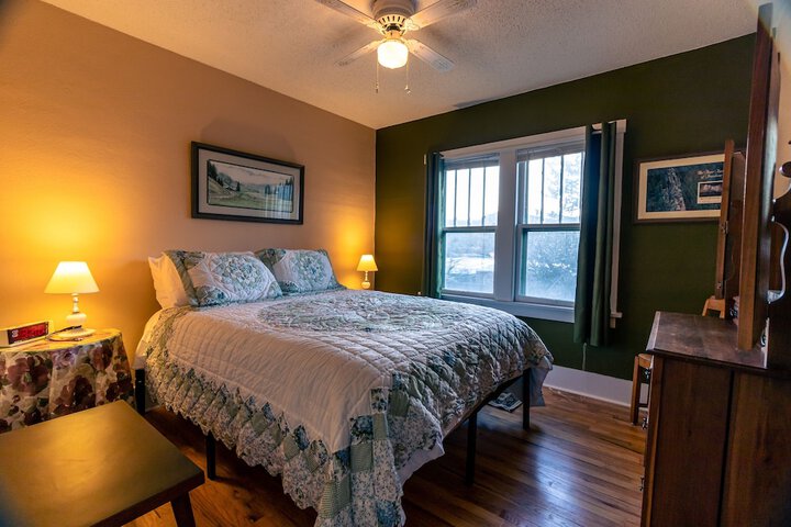 Room 40 of 124