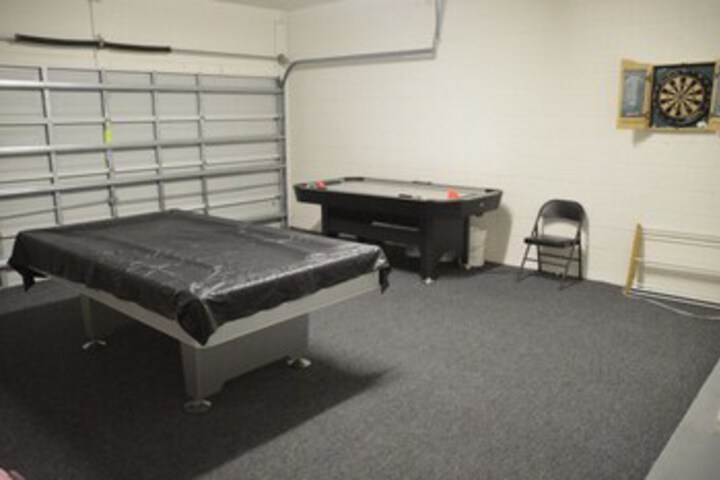 Room 100 of 108