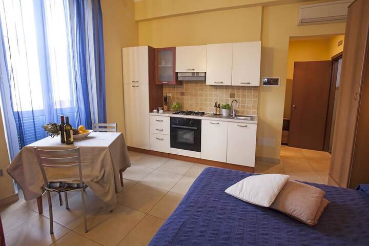 Room 7 of 22