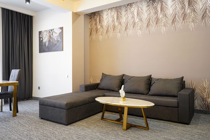 Room 71 of 209