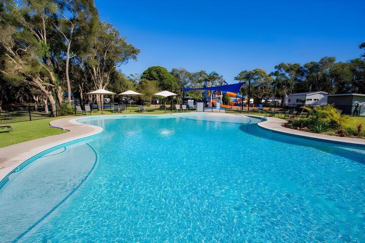 Pool 65 of 66