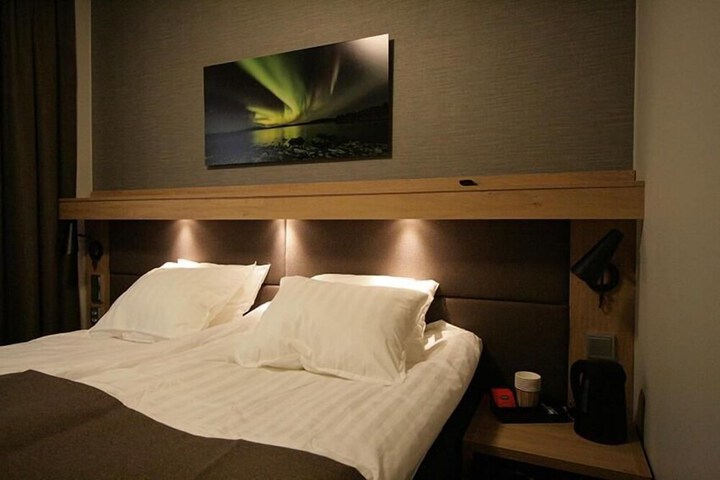 Room 25 of 58