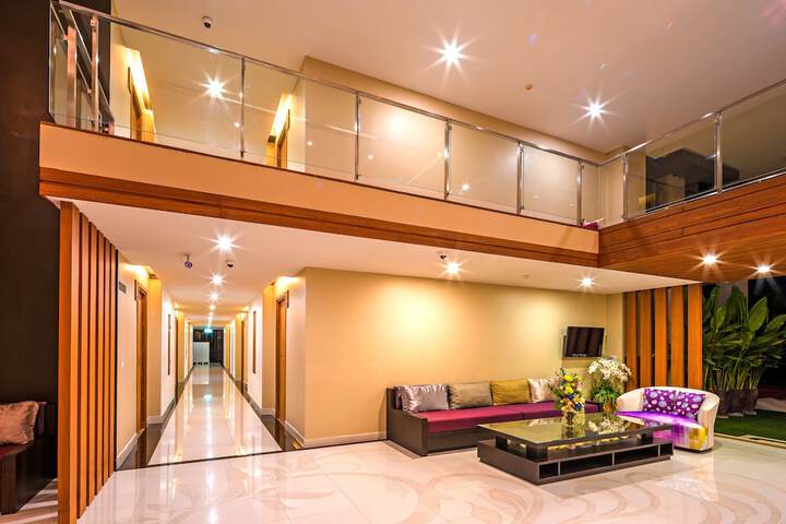 Hotel Interior 6 of 77