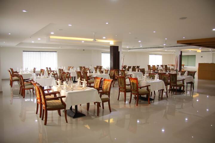 Dining 52 of 117