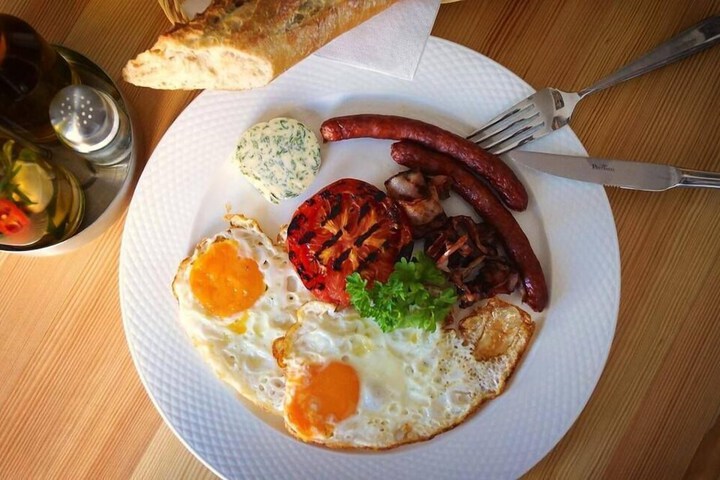 Breakfast/Coffee Service 79 of 86
