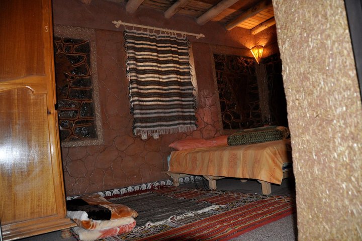 Room 6 of 6