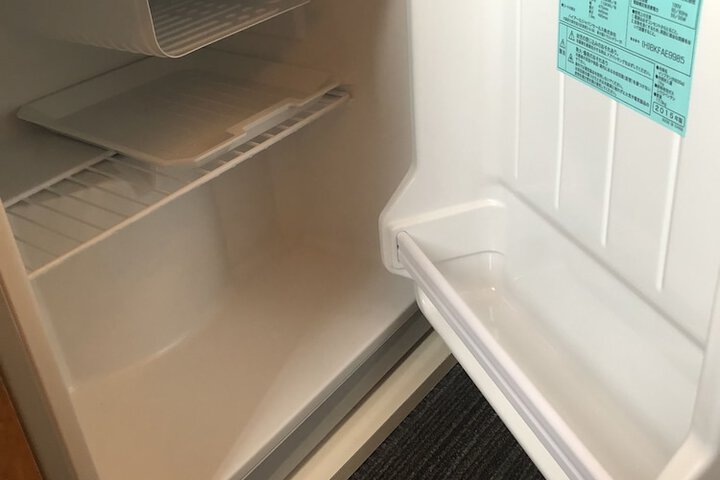 Mini-refrigerator