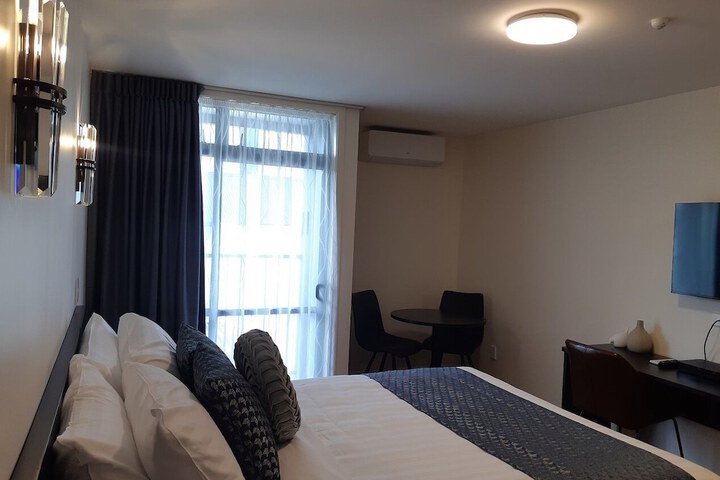 Room 15 of 59