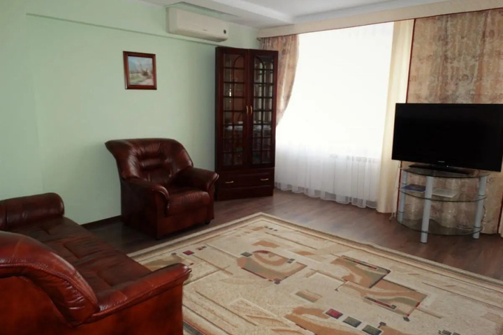 Room 16 of 30