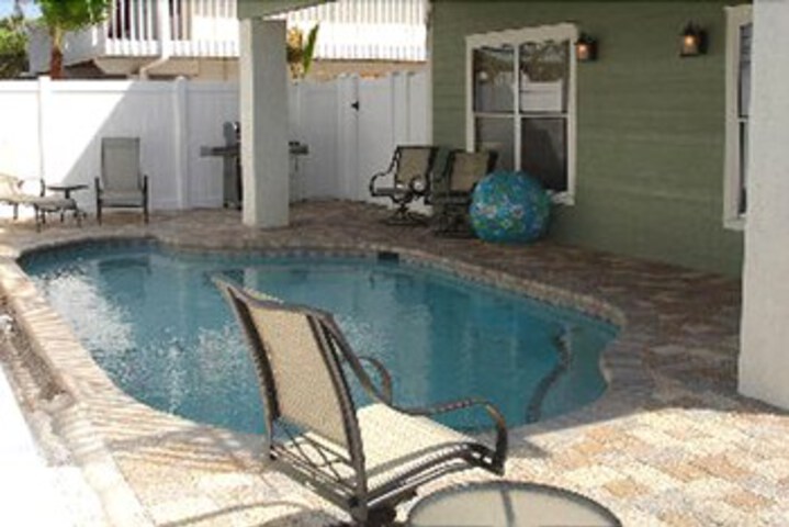 Pool 6 of 7