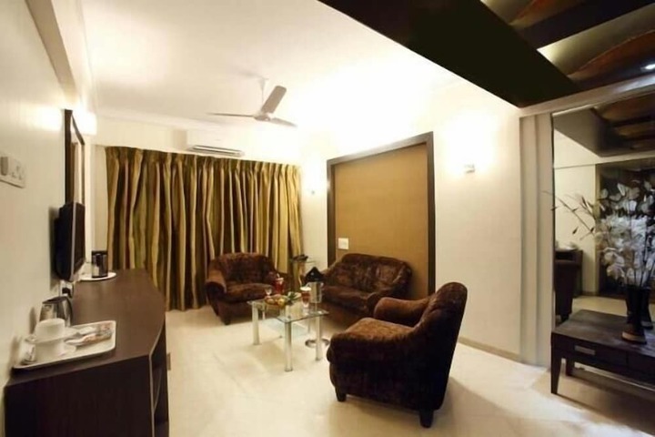 Room 18 of 36