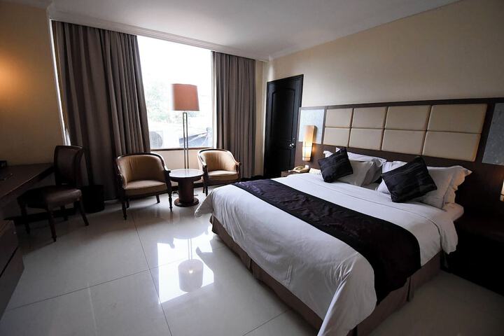 Room 25 of 56