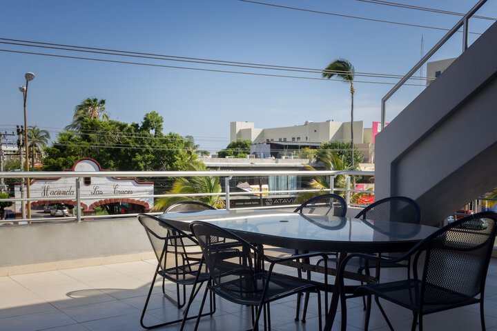Terrace/Patio 22 of 25