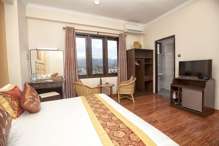 Room 8 of 41