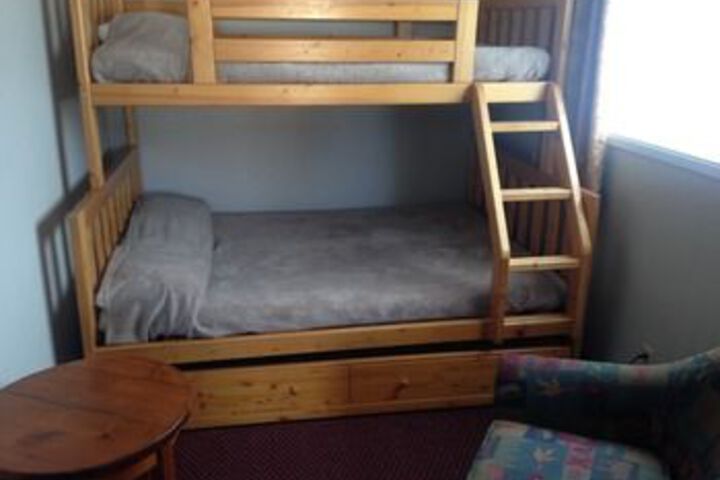 Room 13 of 50