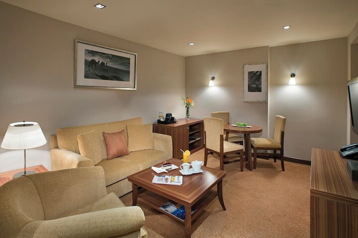 Room 20 of 34