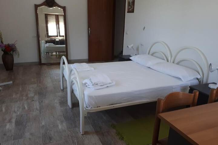 Room 12 of 13