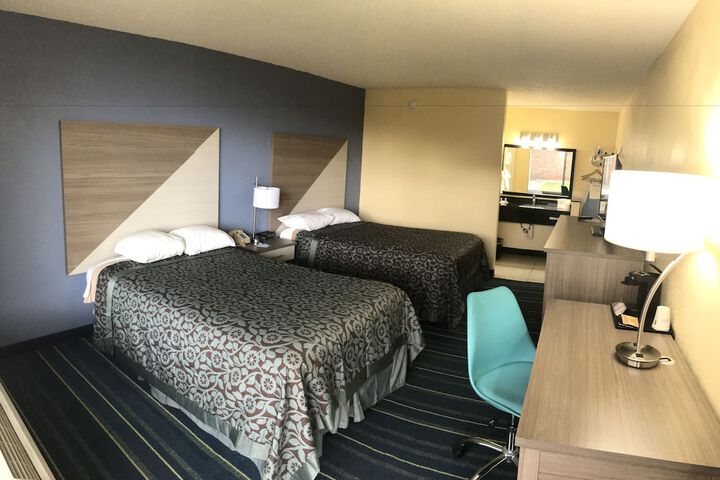 Room 5 of 47