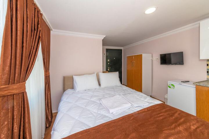 Room 18 of 23